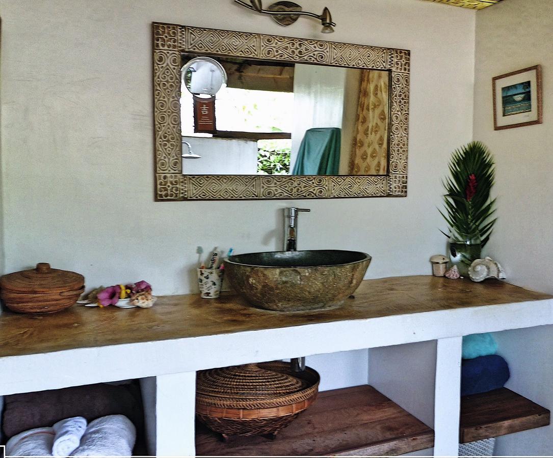 Island Home Uturoa Exterior foto